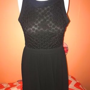 Black mini by Miami like new